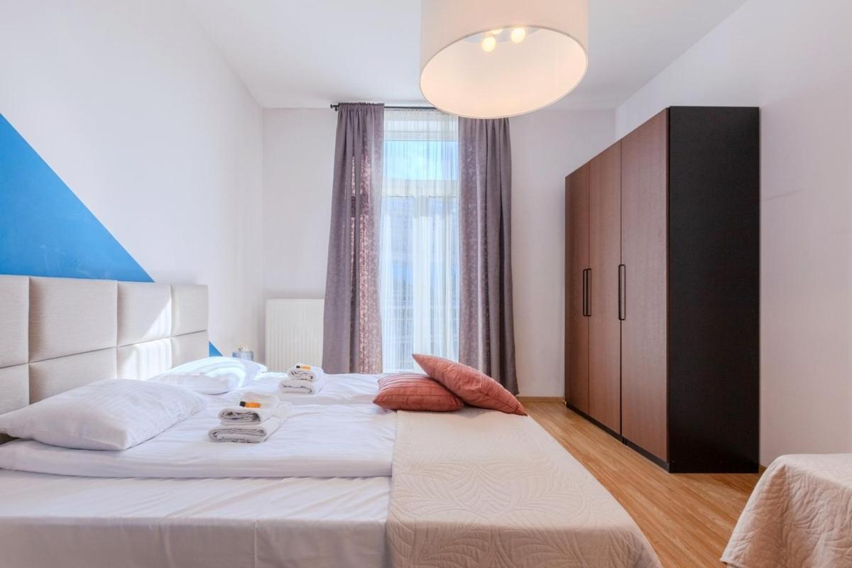 Castle View Krasinskiego Avenue Krakow Ngoại thất bức ảnh